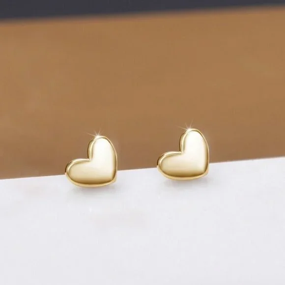 New 14k Yellow Gold/925 Silver Small Heart Studs - Picture 2 of 4